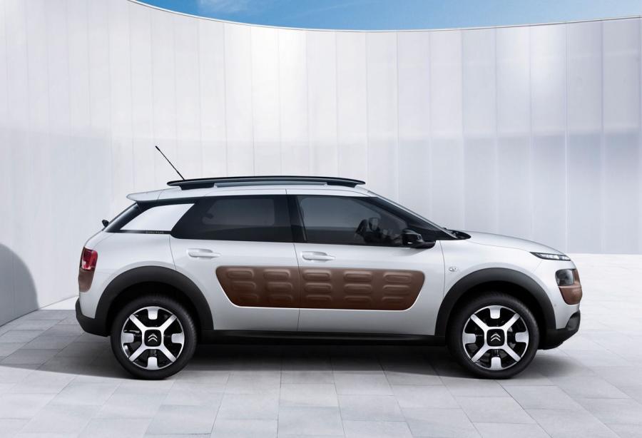  Citroen C4 Cactus 2014 года  (фото 5 из 50)